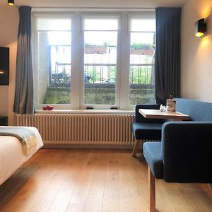 Kamer met een King Size Bed